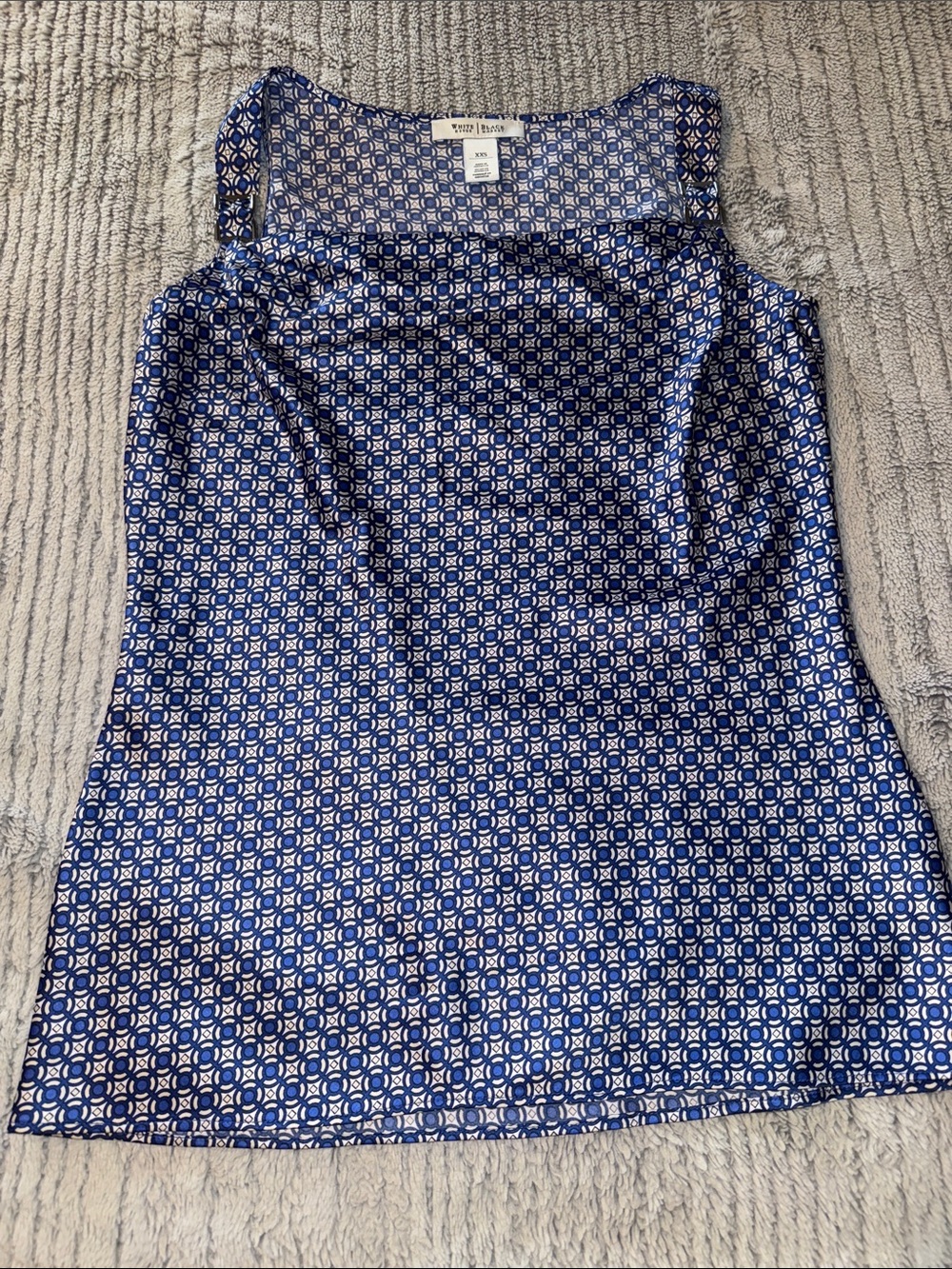 White House Black Market Navy & White Geometric Sleeveless Camisole